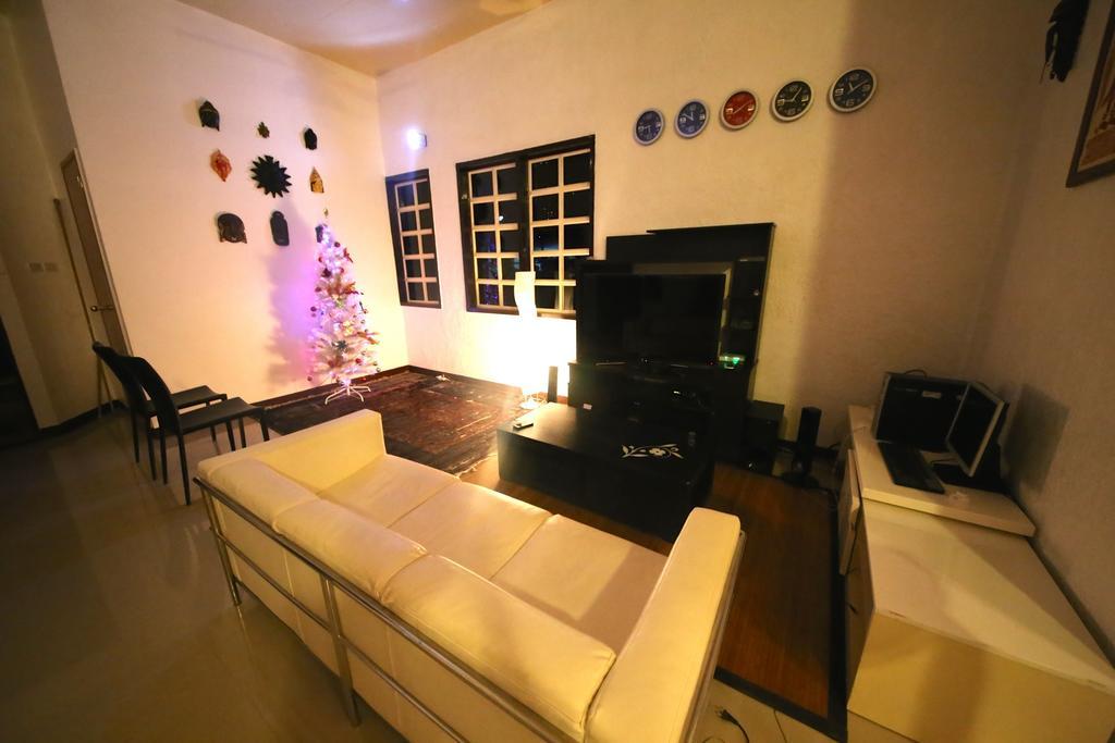 Dee Guest House Île de Mactan Extérieur photo