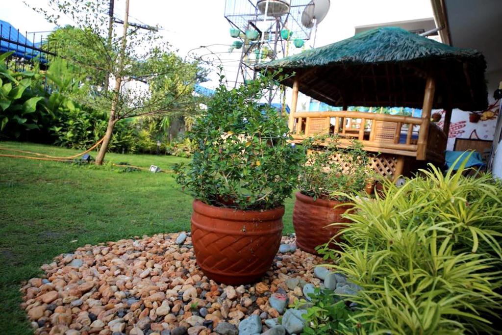 Dee Guest House Île de Mactan Extérieur photo
