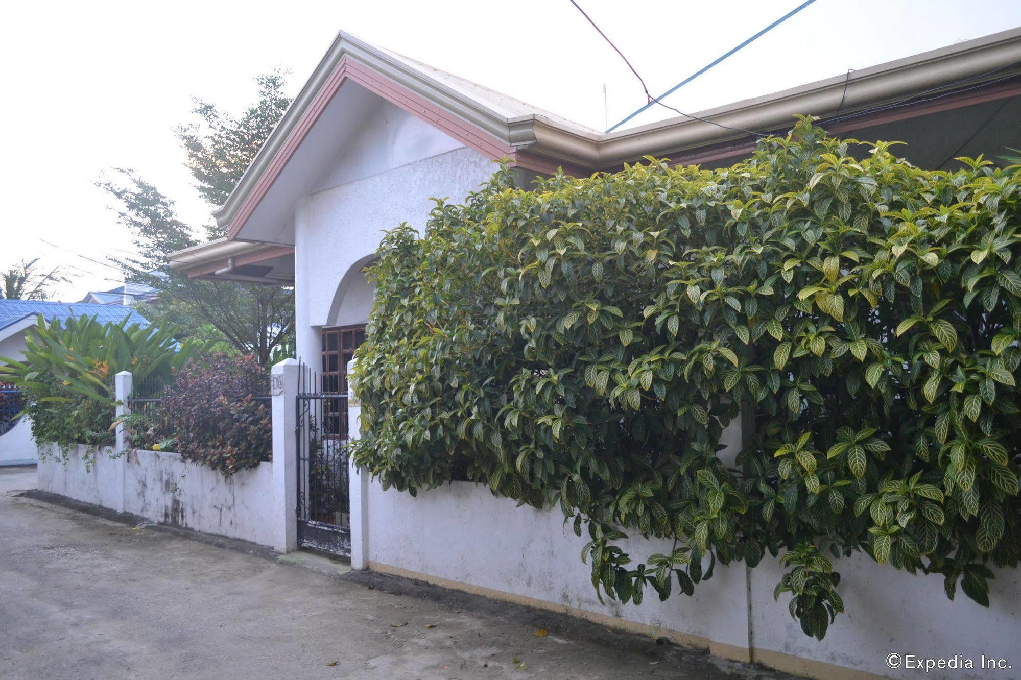 Dee Guest House Île de Mactan Extérieur photo
